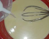 Foto langkah ke 1 dari resep Strawberry mille crepe.