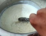 A picture of step 3 of Sooji Roti.