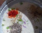 A picture of step 1 of Masala Oats chilla.