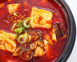 Foto langkah ke 6 dari resep Sundubu Jjigae (Korean Spicy Soft Tofu Stew).