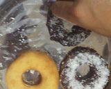 A picture of step 23 of Chocolate donuts.