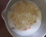 A picture of step 2 of Saffron and dry fruits Milk.