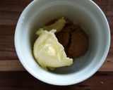 A picture of step 1 of Cookie in a Cup.