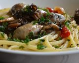 A picture of step 3 of Pasta With Oysters Marinated in Olive Oil.