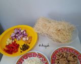 Foto langkah ke 1 dari resep Bihun goreng.