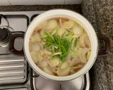 รูปขั้นตอนการทำที่ 4 ของ ซุปไก่ใส่มันฝรั่ง