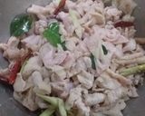 รูปขั้นตอนการทำที่ 3 ของ หนังไก่ทอดสมุนไพร