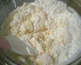 A picture of step 4 of Soft Snowball Cookies.