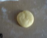 A picture of step 5 of Crown Shaped Brioche.