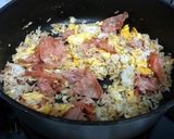 A picture of step 5 of Ham And Egg With Cheese Fried Rice.