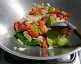 Foto langkah ke 2 dari resep Sayur labu panjang masak santan....