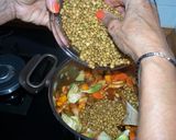 Foto del paso 3 de la receta: Lentejas con verduras