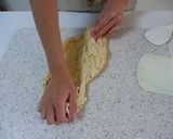 A picture of step 3 of Milky Wreath Bread.