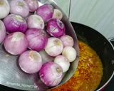 A picture of step 5 of Whole Onion Sabji.