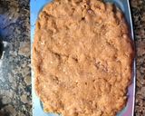 A picture of step 2 of Chicken crust pizza.