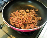 A picture of step 1 of Extremely Easy Dry Curry.