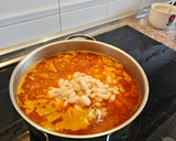 Foto del paso 5 de la receta: Fabes con almejas y gambas