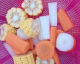 Hình bước làm 1 của món Giò Heo hầm củ cải