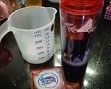 Foto langkah ke 2 dari resep Simple Iced Choco Coffee.