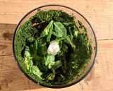 Foto del paso 2 de la receta: Pesto de menta y ortiga