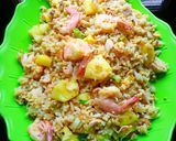 Foto langkah ke 7 dari resep 🇹🇭ข้าวผัดสับปะรด(Khao Phat Sapparot)~Thai Pineapple Fried rice🍍🍤🍗.