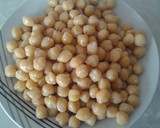Foto del paso 6 de la receta: Garbanzos con gambas en crema de marisco