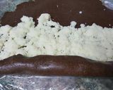 صورة لخطوة 6 من وصفة رول التمر بجوز الهند بالشكولا طعم اكتر من رائع 😋😋😋