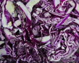 Foto del paso 2 de la receta: Ensalada con col lombarda