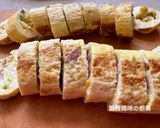 A picture of step 11 of Corn and Sausage Tamagoyaki.