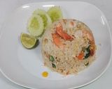 รูปขั้นตอนการทำที่ 7 ของ ข้าวผัดกุ้ง