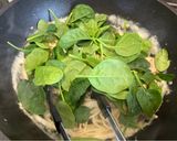 辣肉腸菠菜白汁意粉（不用忌廉配方）的食譜步驟8照片
