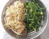 Foto langkah ke 1 dari resep Tumis Bunga Kucai Tahu Tauge.
