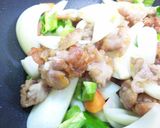A picture of step 3 of Simple Sweet n' Sour Pork (With Thinly Sliced Pork).