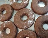 A picture of step 4 of Crisp and Fluffy Chocolate Doughnuts.