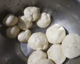 A picture of step 1 of Paneer Bhatura.