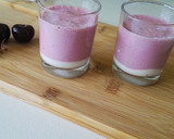 Foto del paso 2 de la receta: Vasitos de yogur griego y cerezas