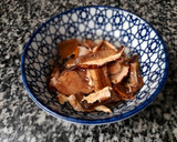Foto del paso 2 de la receta: Tortiglioni con panceta ibérica en salsa de ceps
