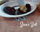 A picture of step 2 of Dates with Peanut Butter.