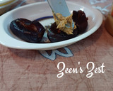 A picture of step 2 of Dates with Peanut Butter.