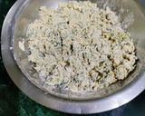 A picture of step 3 of Methi Parathas.