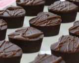 A picture of step 17 of Peanut Butter Cups.