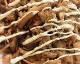 A picture of step 8 of Stir Fried Pork, Shimeji Mushrooms and King Oyster Mushrooms with Oyster Sauce.