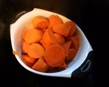 A picture of step 3 of Sweet Potato Pie.