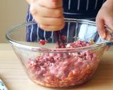 A picture of step 3 of Homemade Pork and Chive Dumplings – Delicious Even Without Dipping Sauce (Video Tutorial).