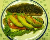 A picture of step 4 of Healthy Avocado & Hijiki Seaweed Sandwich.