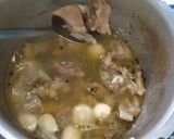A picture of step 2 of Beef Stock (Yakhni).