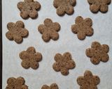Foto del paso 4 de la receta: Galletas de harina de "trigo" sarraceno y pasas 🍇