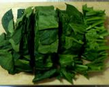 A picture of step 1 of Stewed Freeze-Dried Tofu and Spinach.