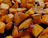 Foto del paso 6 de la receta: Cubitos de zapallo condimentados