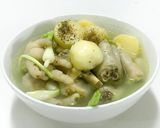 Hình bước làm 1 của món Chân gà hầm khoai tây